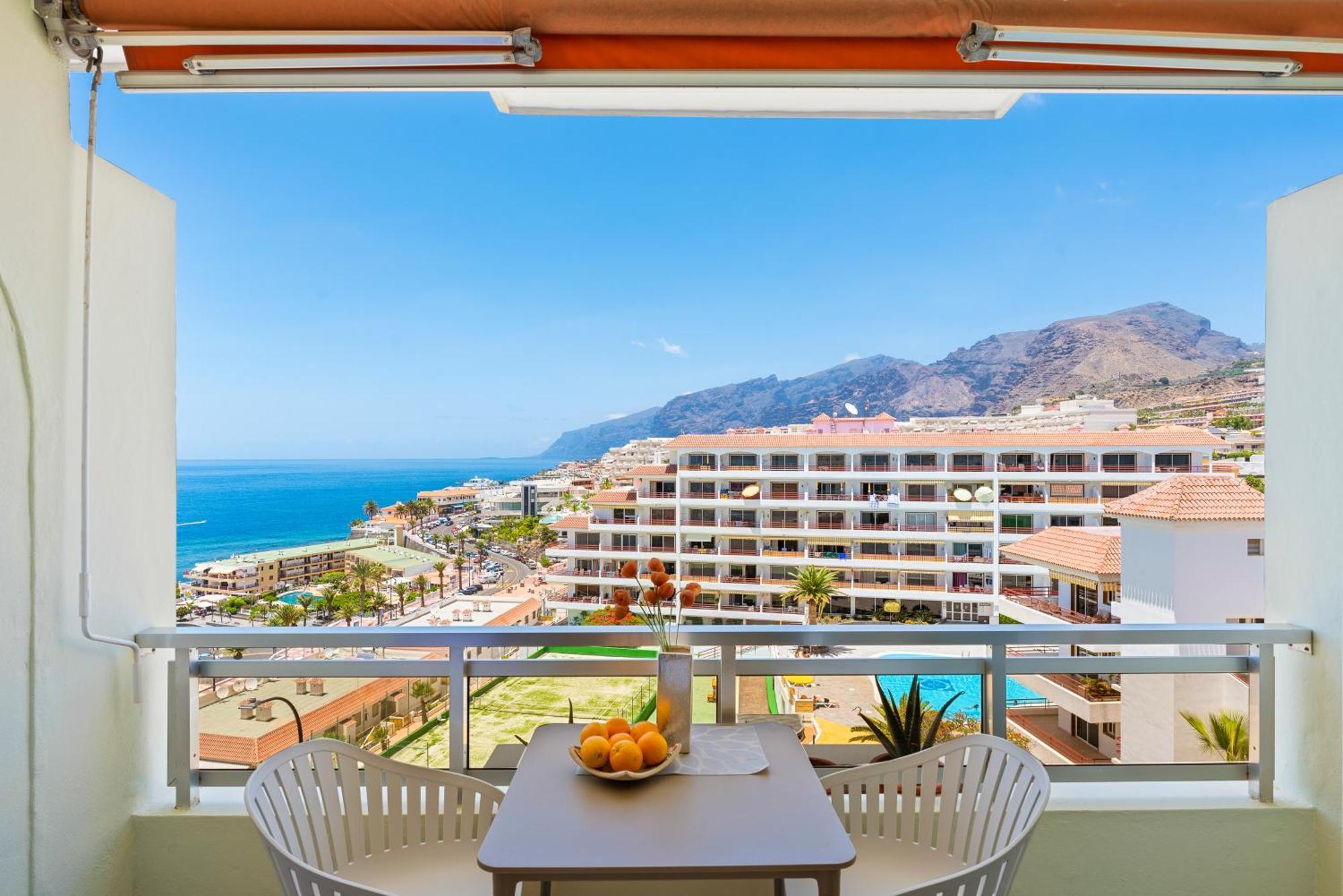 Arenas Negras Playa La Arena, Newly Renovated Apartman Puerto de Santiago  Kültér fotó