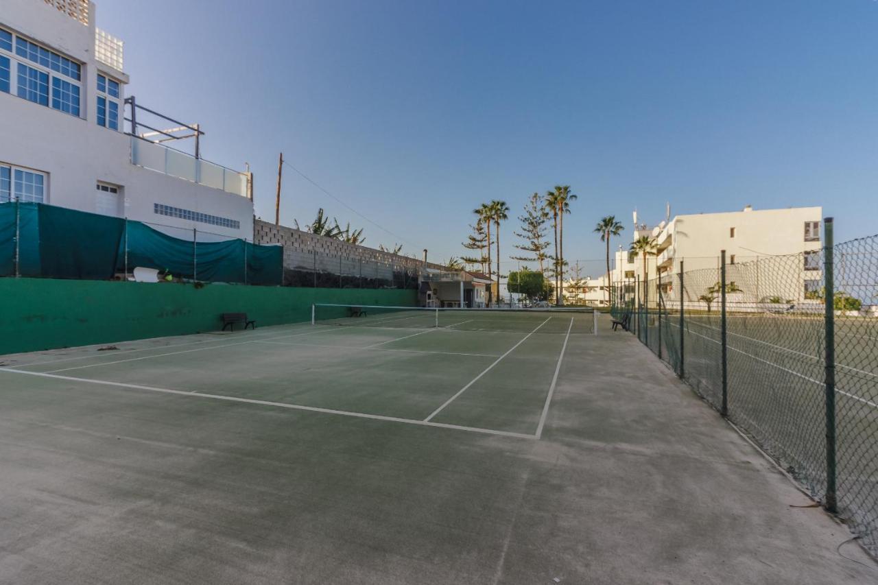 Arenas Negras Playa La Arena, Newly Renovated Apartman Puerto de Santiago  Kültér fotó